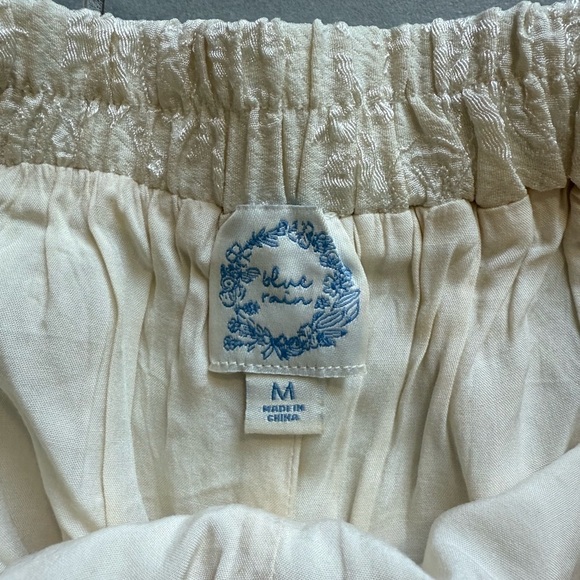 Francesca’s - Blue Rain - Carmel Floral Ruffle Soft Shorts - Picture 6 of 7